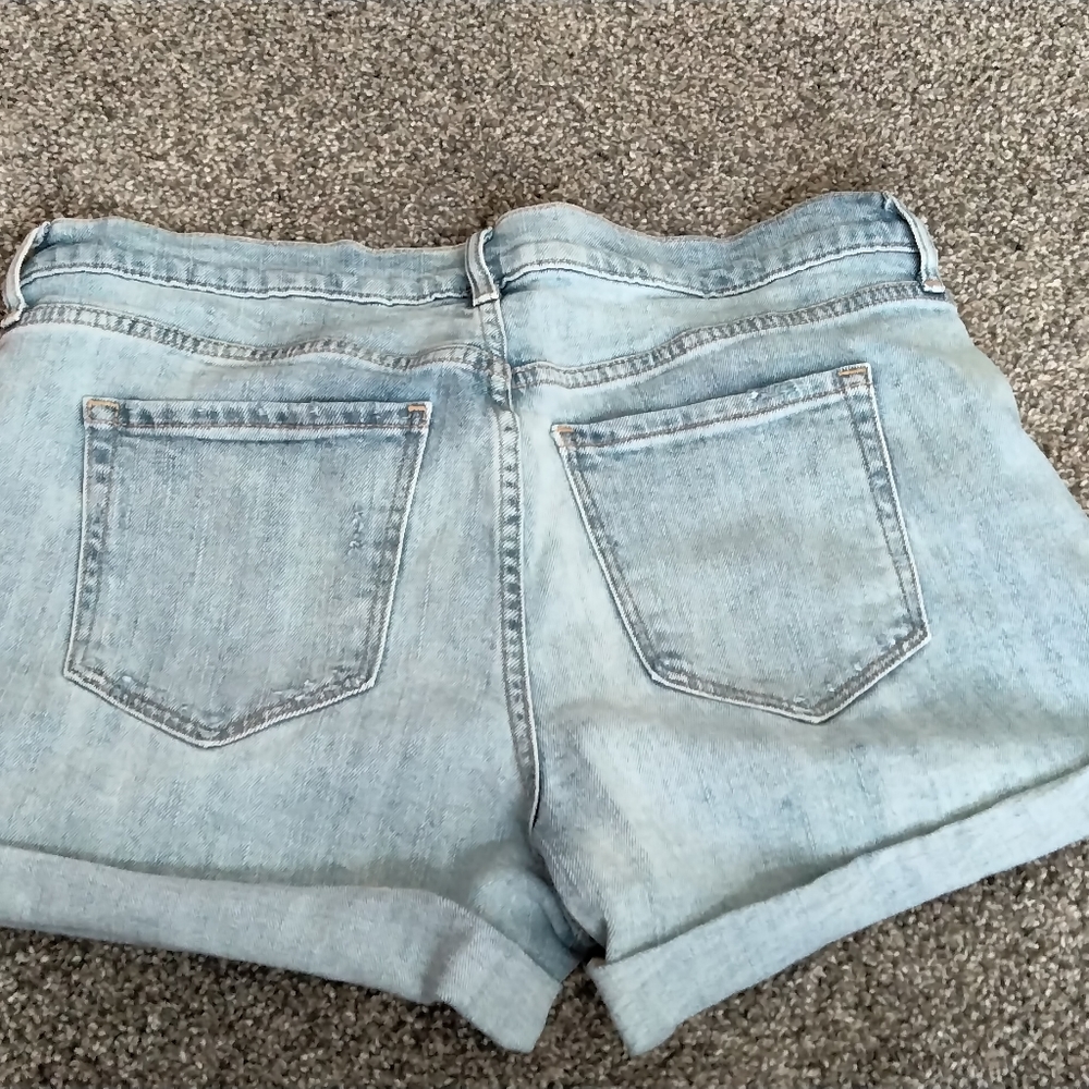Shorts - Picture 2 of 2